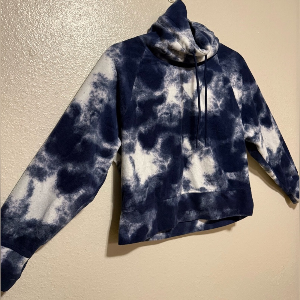 Old Navy Active Tie-Dye Cropped Fleece Cowl Neck Sweatshirt (SP) - Picture 4 of 4